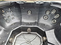 5 persoons jacuzzi en buitenspa - afbeelding 3 van  31