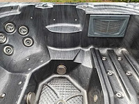 5 persoons jacuzzi en buitenspa - afbeelding 4 van  31