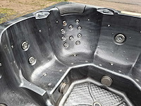 5 persoons jacuzzi en buitenspa - afbeelding 5 van  31