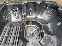 5 persoons jacuzzi en buitenspa - afbeelding 10 van  31