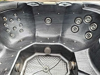 5 persoons jacuzzi en buitenspa - afbeelding 3 van  31