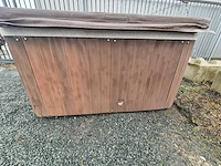 5 persoons jacuzzi en buitenspa - afbeelding 7 van  23
