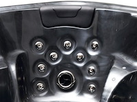 5 persoons outdoor spa 208x208 cm incl. 2 ligbedden - cloudy black bad / antraciete zijkant - afbeelding 2 van  23