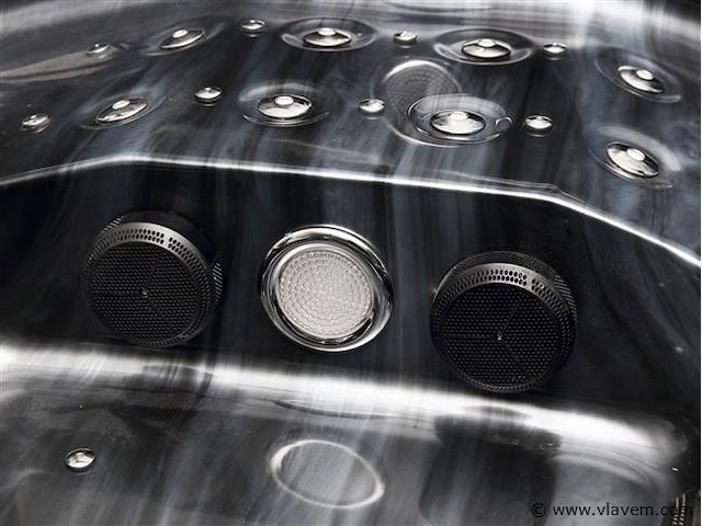5 persoons outdoor spa 208x208 cm incl. 2 ligbedden - cloudy black bad / antraciete zijkant - afbeelding 7 van  23