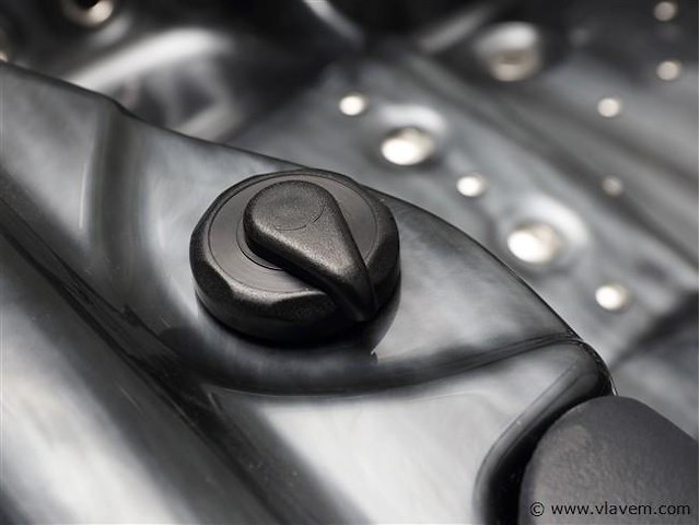 5 persoons outdoor spa 208x208 cm incl. 2 ligbedden - cloudy black bad / antraciete zijkant - afbeelding 9 van  23