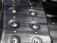 5 persoons outdoor spa 208x208 cm incl. 2 ligbedden - cloudy black bad / antraciete zijkant - afbeelding 14 van  23