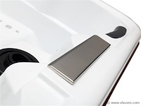 5 persoons outdoor spa 208x208 cm incl. 2 ligbedden - wit bad / mahonie kleur zijkant - afbeelding 9 van  21