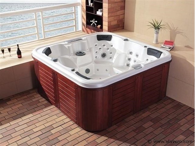 5 persoons outdoor spa 208x208 cm incl. 2 ligbedden - wit bad / mahonie kleur zijkant - afbeelding 1 van  21