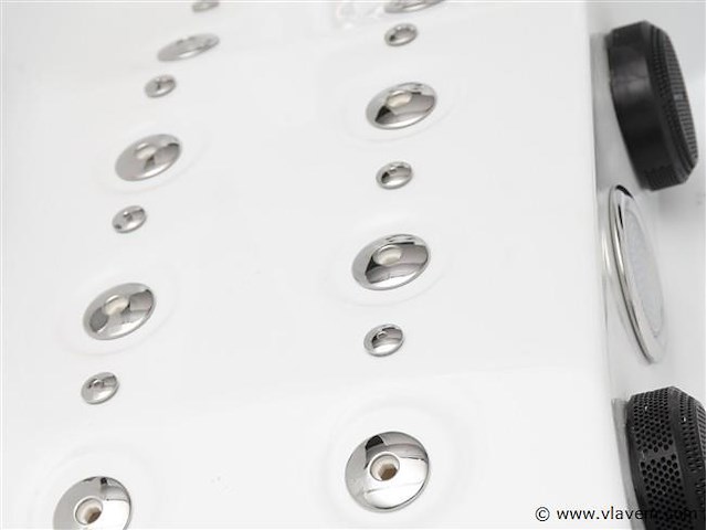 5 persoons outdoor spa 208x208 cm incl. 2 ligbedden - wit bad / mahonie kleur zijkant - afbeelding 15 van  21