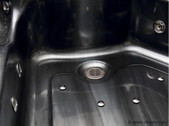 5 persoons outdoor spa - afbeelding 17 van  23