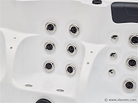 5 persoons outdoor spa - afbeelding 11 van  24