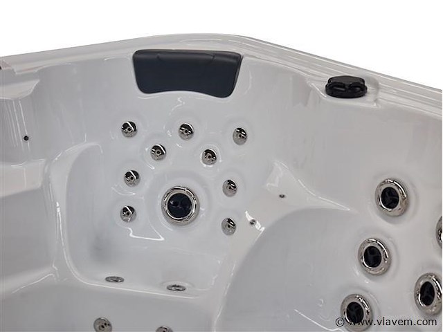 5 persoons outdoor spa - afbeelding 17 van  24