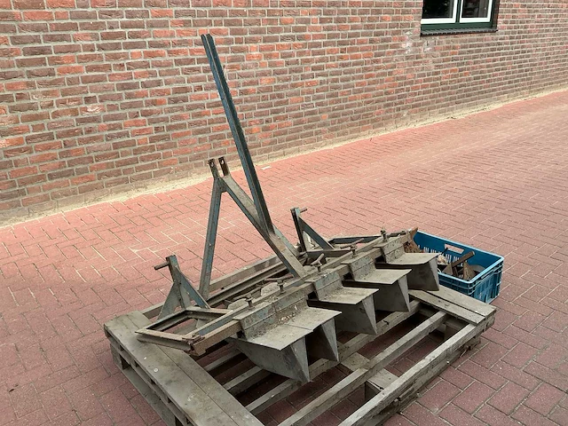 5-rijige plantgeulentrekker – verstelbaar – 3-punts – toebehoren - afbeelding 4 van  9