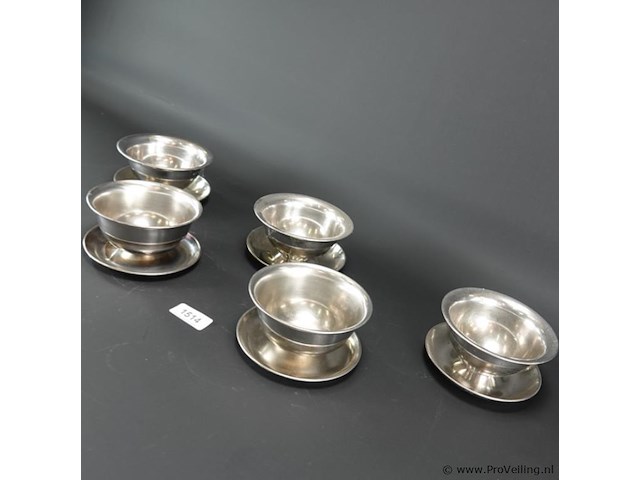 5 rvs schalen vast op schotel - afbeelding 2 van  5