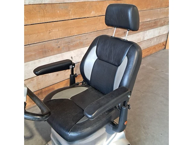 5-wiel scootmobiel, quingo, plus, incl. gidding holiday car scootmobiel-/rolstoelaanhanger - afbeelding 22 van  43