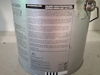 5 x 2,5 liter zijdeglanslak, sikkens, finura satin, ral 9005 zwart - afbeelding 4 van  5