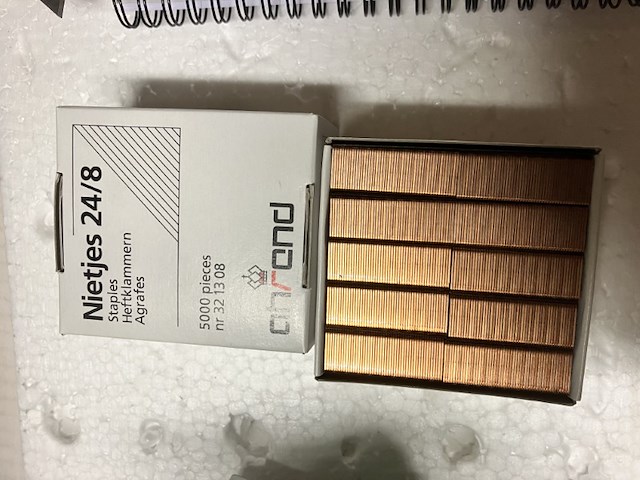 5 x doosje met 5000 stuks nietjes - afbeelding 2 van  5