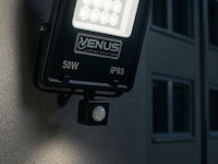5 x led schijnwerper 50w met bewegingssensor – 6500k koud wit – ip65 – flag-50 - afbeelding 1 van  5