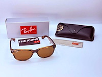 5 x rayban zonnebrillen - aviator, new wayfarer, chris, erika metal etc… - afbeelding 3 van  7