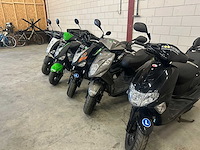 5 x scooters - kymco agility - sym - kymco vitality - afbeelding 2 van  6
