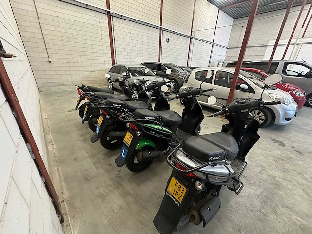 5 x scooters - kymco agility - sym - kymco vitality - afbeelding 5 van  6