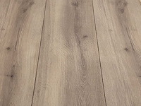 50 m2 laminaat brede plank - 1380 x 246 x 8 mm - afbeelding 1 van  3