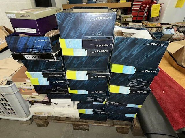 50 paar schoenen - afbeelding 4 van  6