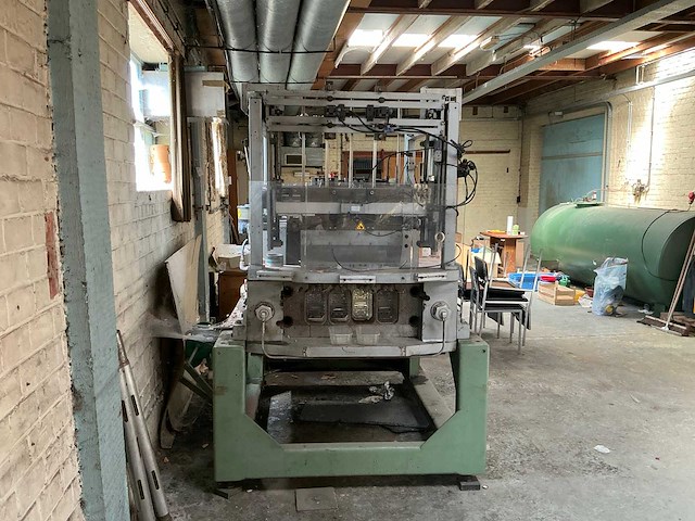 500 gr fruit/ groenten voedingswaarde vormgeeft machine spuitgietmachine - afbeelding 4 van  6