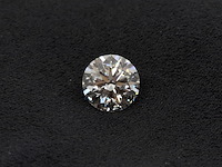 5.01 karaat diamant (gecertificeerd)