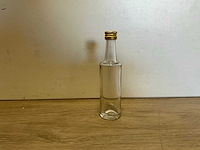 50ml glazen flesje met goudkleurige schroefdop circa 4400 stuks - afbeelding 1 van  4