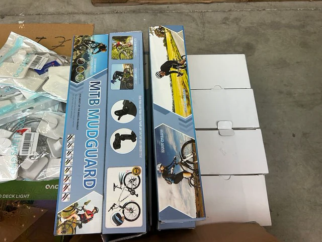 50x diversen w.o. elektrische pompen, outdoor items - afbeelding 6 van  10