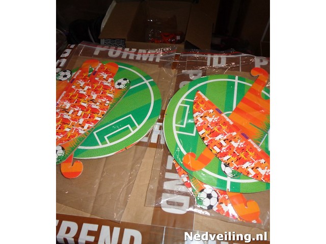 50x kartonnen hapjesschaal voetbal - afbeelding 1 van  3