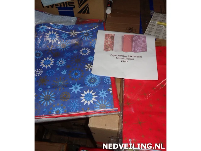 50x kersttasjes assorti 35x26x8cm - afbeelding 2 van  3