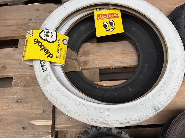 50x racefiets onderdelen en accessoires w.o. michelin, batavus - afbeelding 7 van  7