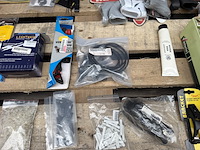 50x racefiets onderdelen en accessoires w.o. michelin, shimano - afbeelding 4 van  7