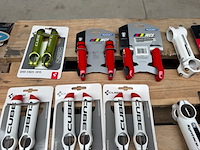 50x racefiets onderdelen w.o. stuurpennen w.o. bontrager, cube, ritchey - afbeelding 10 van  16