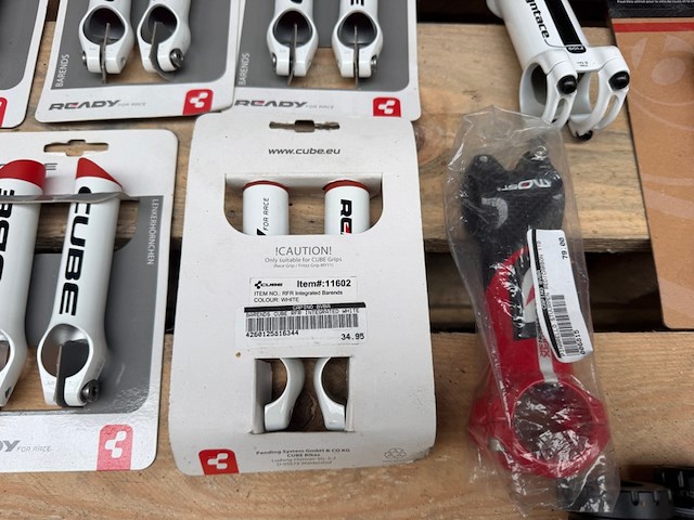 50x racefiets onderdelen w.o. stuurpennen w.o. bontrager, cube, ritchey - afbeelding 12 van  16