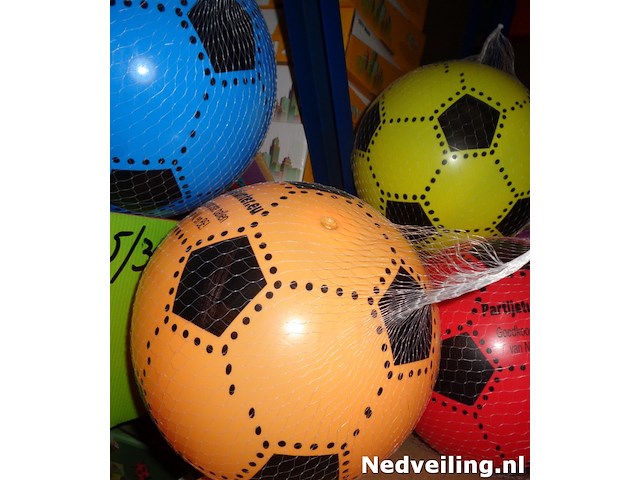 50x voetbal 21-23cm - afbeelding 1 van  3