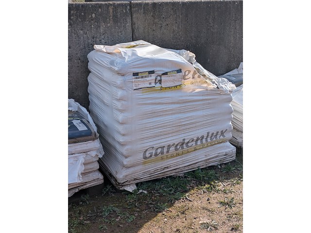 50x zak speelzand a 20 kg gardenlux - afbeelding 1 van  5