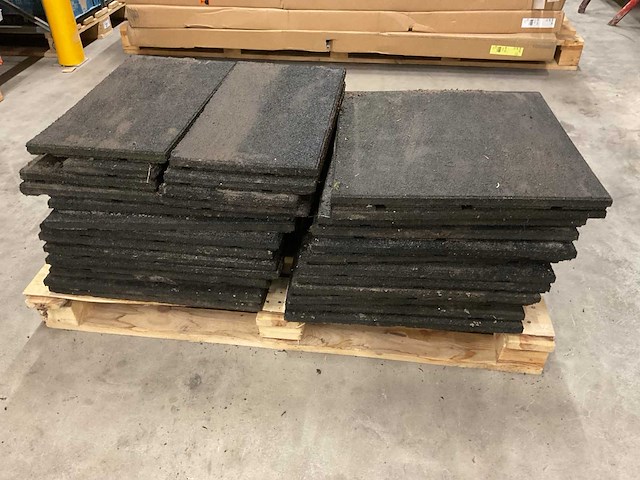 50x50cm rubberen tegel (22x) - afbeelding 1 van  1