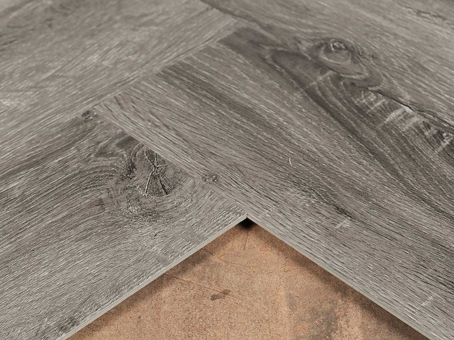 52 m2 pvc spc click visgraat met xps onderlaag - 640 x 128 x 6 mm - afbeelding 2 van  4