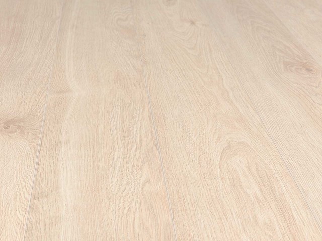 55 m2 laminaat plank - 1285 x 192 x 8 mm - afbeelding 1 van  4
