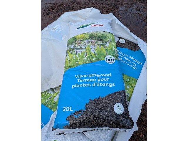 55x zak vijverpotgrond a 20 liter dcm - afbeelding 3 van  6
