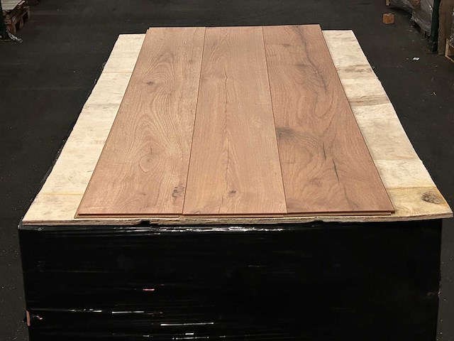 56 m2 laminaat plank - 1383 x 193 x 7 mm - afbeelding 2 van  2