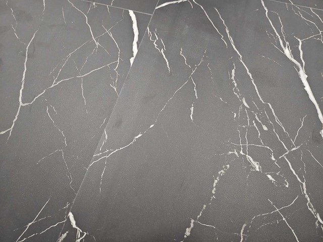 57 m2 pvc spc click tegel - 610 x 305 x 4 mm - afbeelding 1 van  3