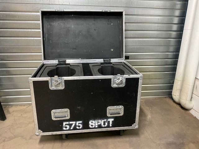 575 spot flightcase - afbeelding 1 van  1