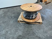 58 meter 5g35 neopreen koperen kabel op spoel - afbeelding 1 van  5