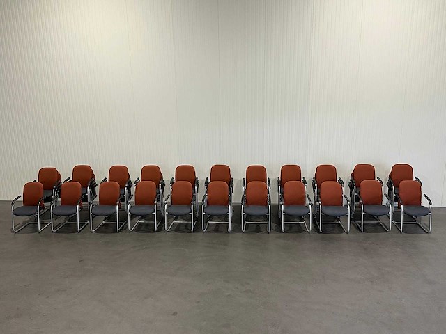 59 vergaderstoelen - afbeelding 1 van  7