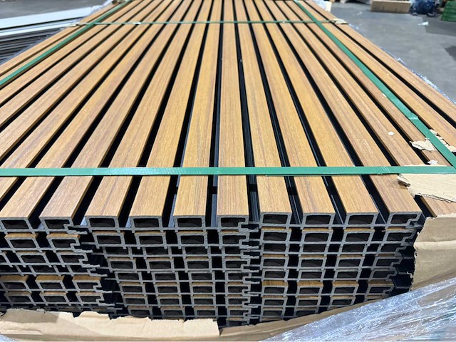 5g teak composiet gevel paneel bij (60x) - afbeelding 17 van  37