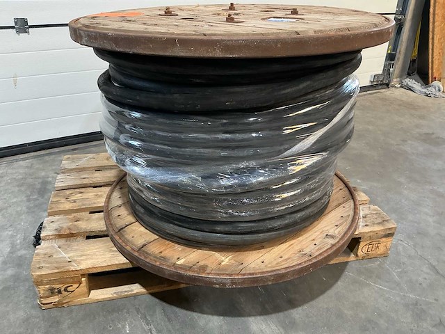 5g35 stroomkabel 118 meter op koper spoel - afbeelding 2 van  5